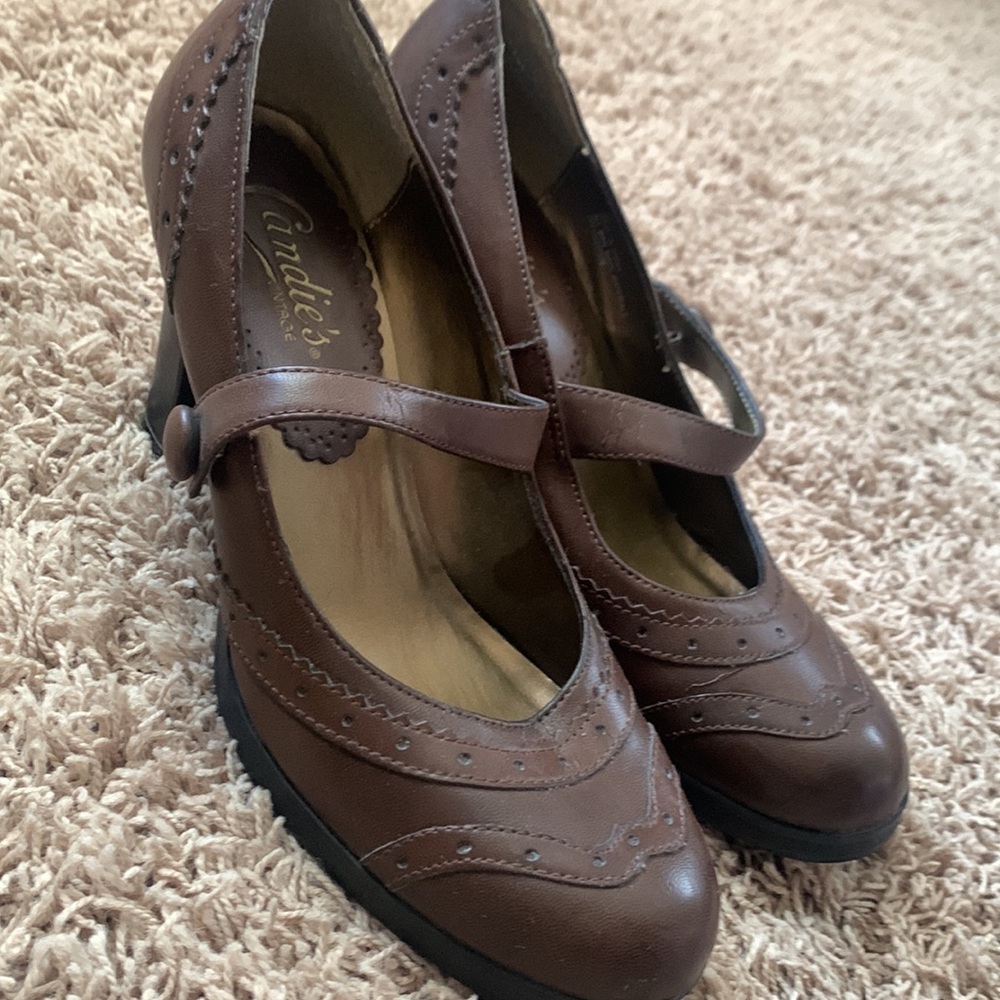 Candie's Brown Mary Jane Heels - Picture 11 of 12